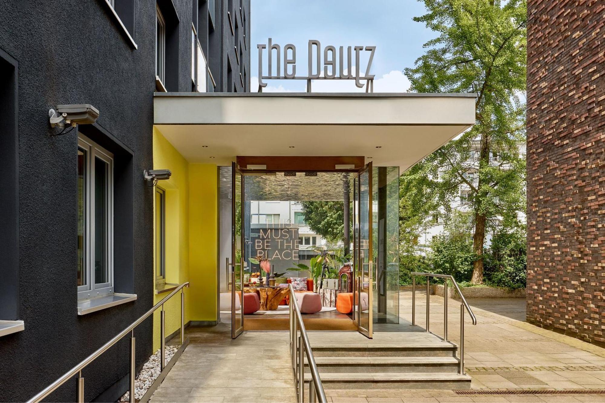 The Deutz, A Tribute Portfolio 4* Köln